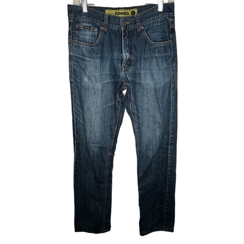 Pionier Jeans‎